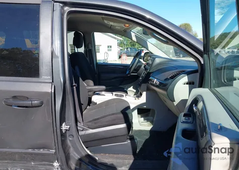 2012 Dodge Grand Caravan Sxt z USA, uszkodzony, nr VIN 2C4RDGCG1CR129579